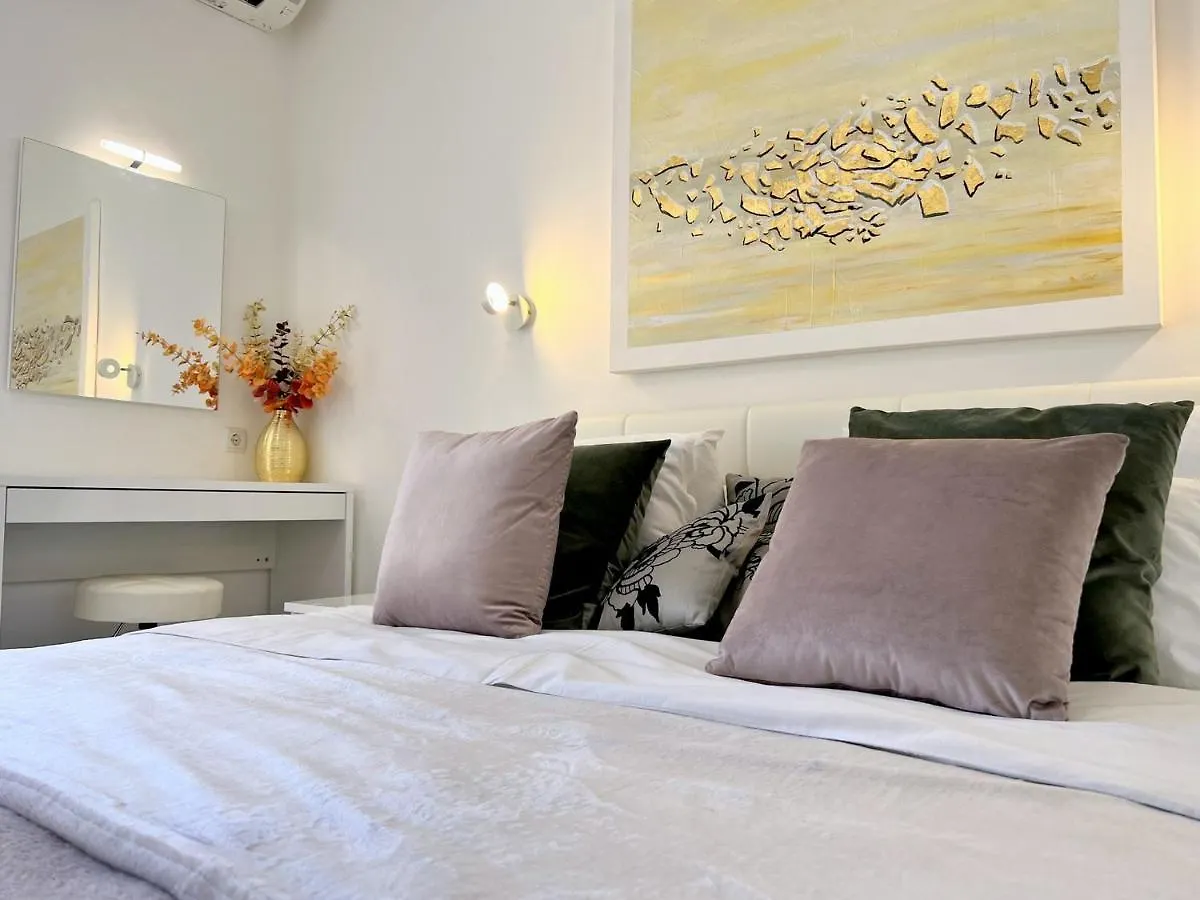 King Residence Old Town Rab - Adults Only Rab Town Apartmán